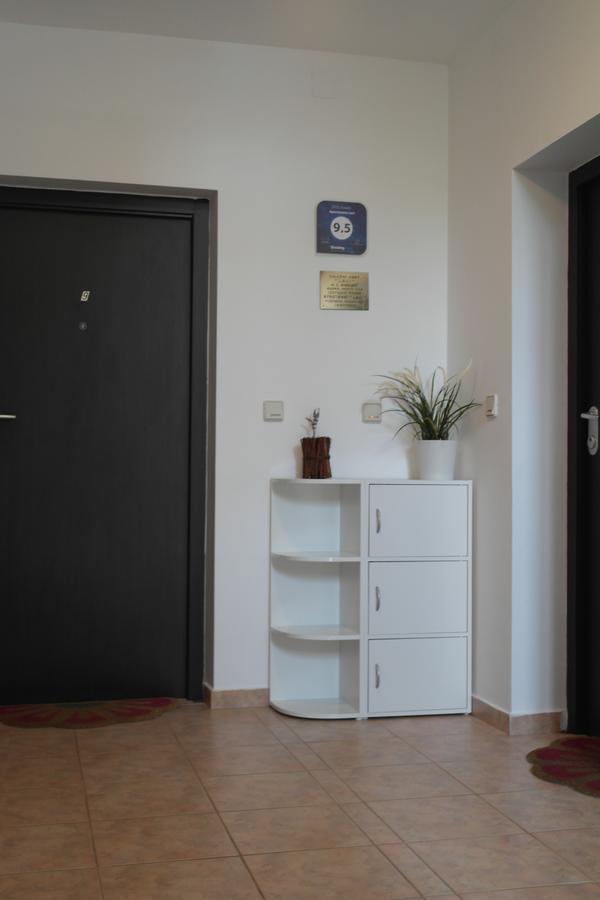 Apartments Laci Crikvenica Εξωτερικό φωτογραφία